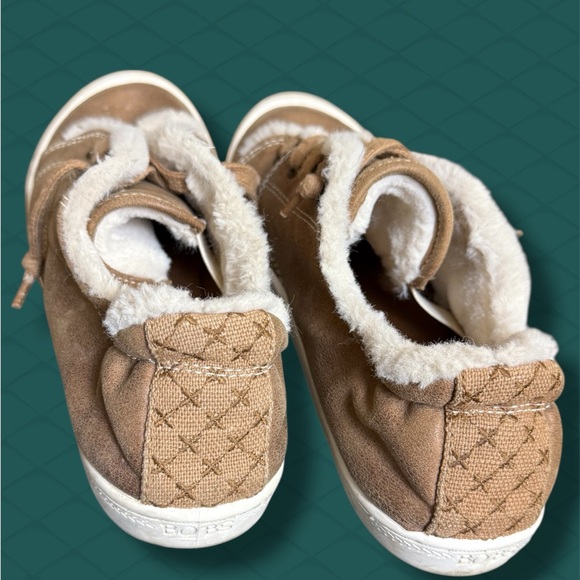 BOBS Brown and Cream Memory Foam Fur Lined Sneakers - Picture 3 of 4